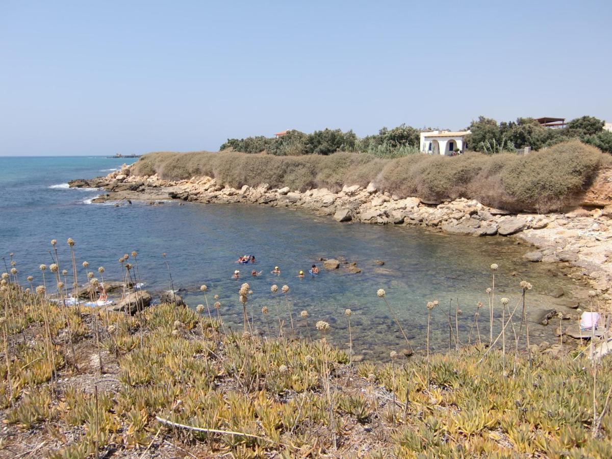 بونتا بروتْشّيتّو Il Varo A Mare المظهر الخارجي الصورة